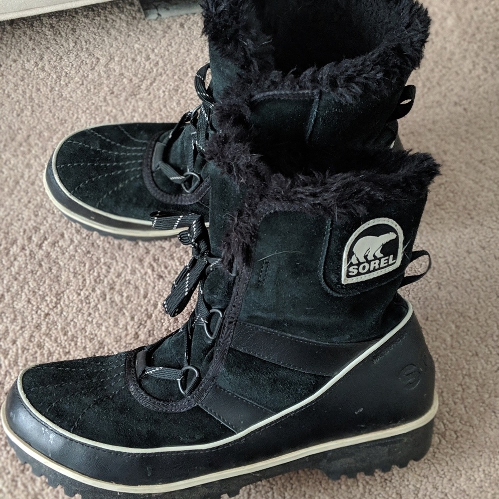 Winter boots